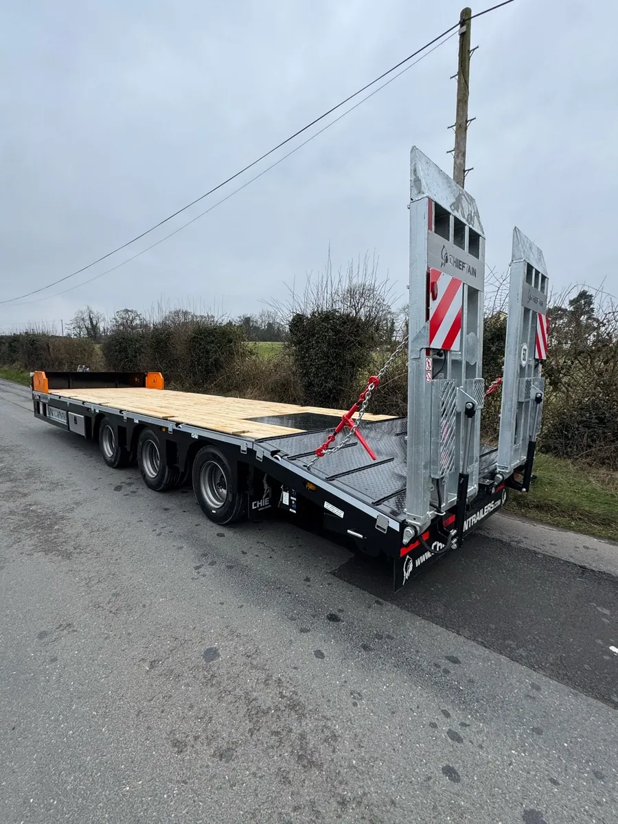 Low loader - Image 4