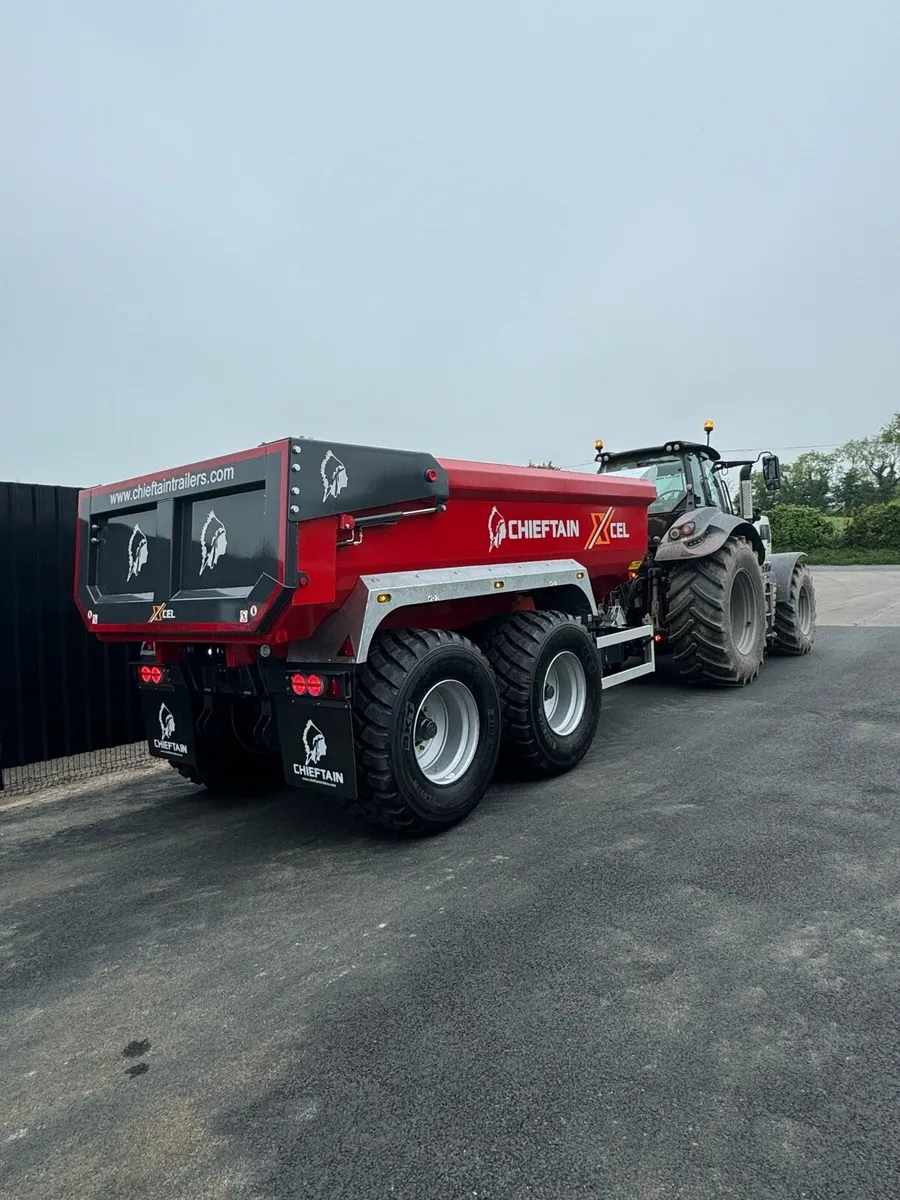 Half pipe dump trailer - Image 4