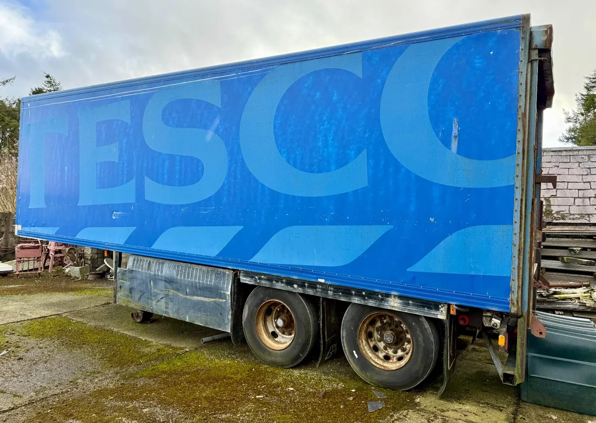 30'  Insulated Refrigeration Storage Container - Image 1