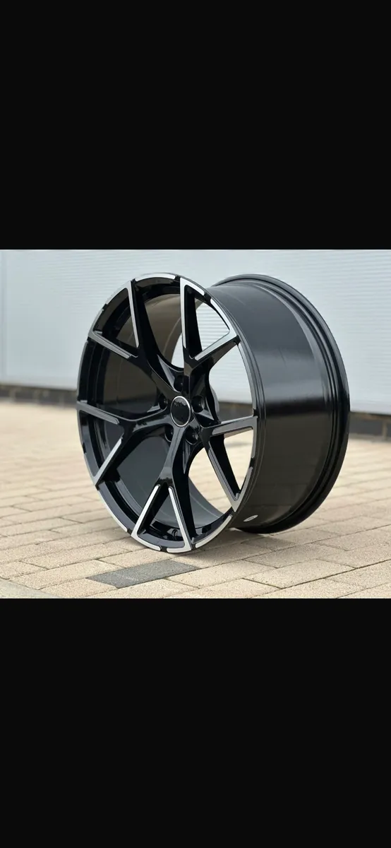 19inch Audi RS3 style alloy wheels