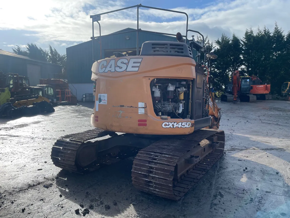 Case CX145D SR Dismantling - Image 4