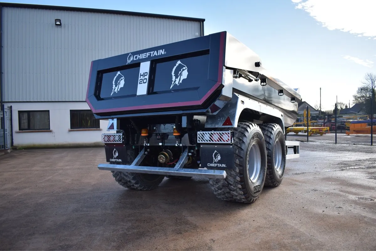 Half pipe dump trailer - Image 3