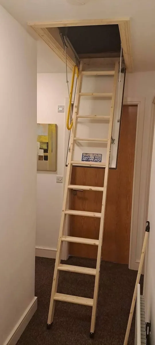 INSULATED ATTIC LADDERS with handrail - Image 4