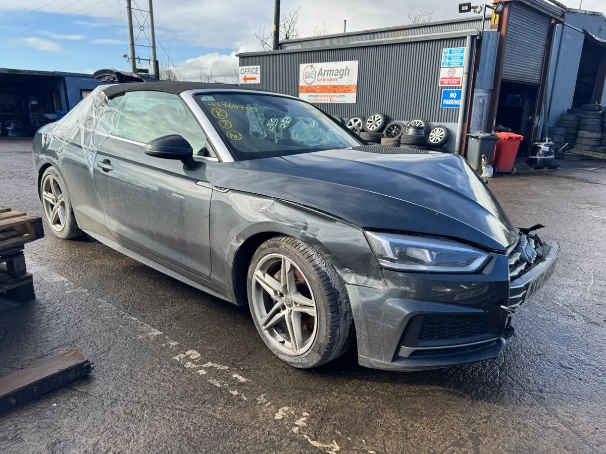 Breaking 2018 Audi a4 convertible 2.0 tdi - Image 1