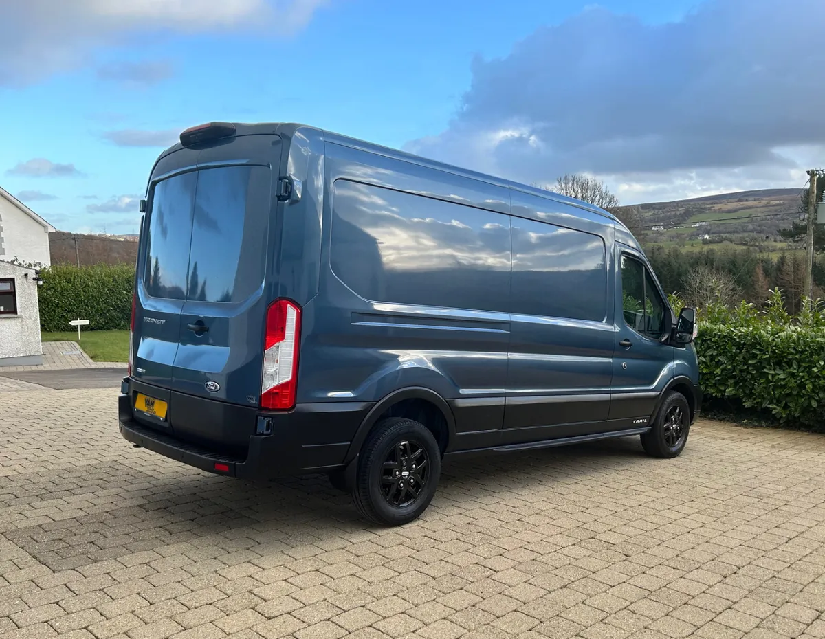 2021 (212Reg) Ford Transit TRAIL 350 L3H2 - Image 4