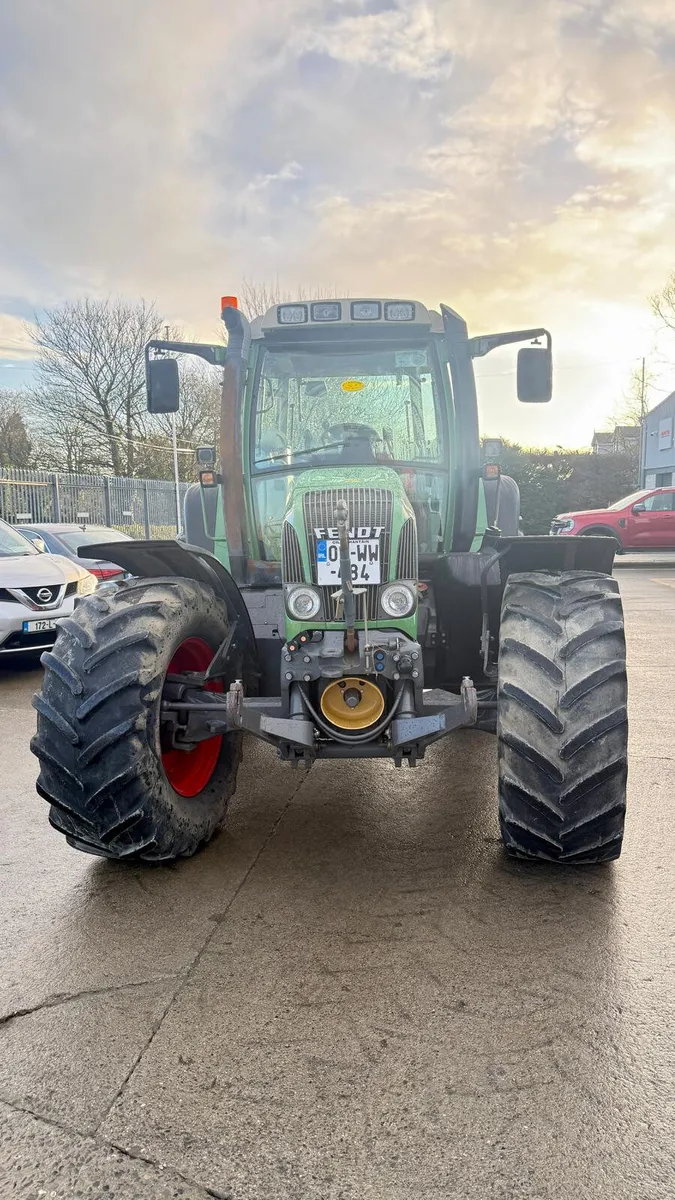 2004 Fendt 716 Vario - €36,000 + VAT - Image 2