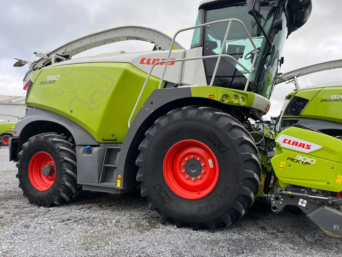 Claas forage harvesters - Image 3