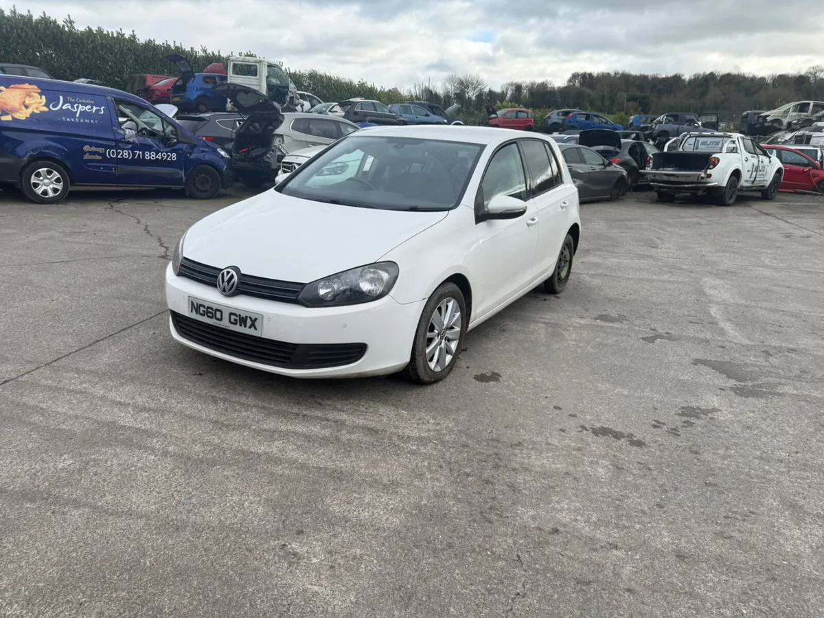 2011 VW Golf 1.6 TDI - Image 2