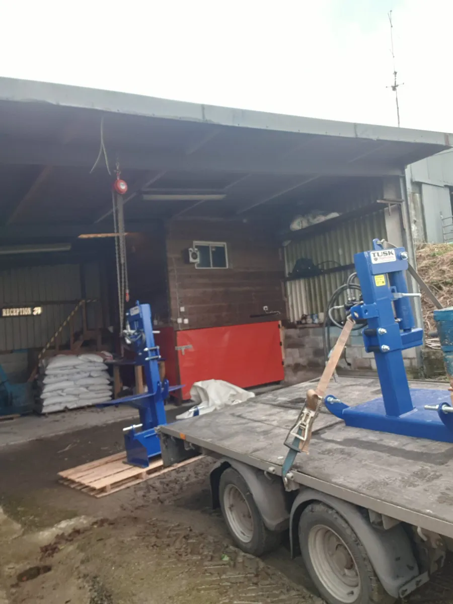 Log splitters - Image 3