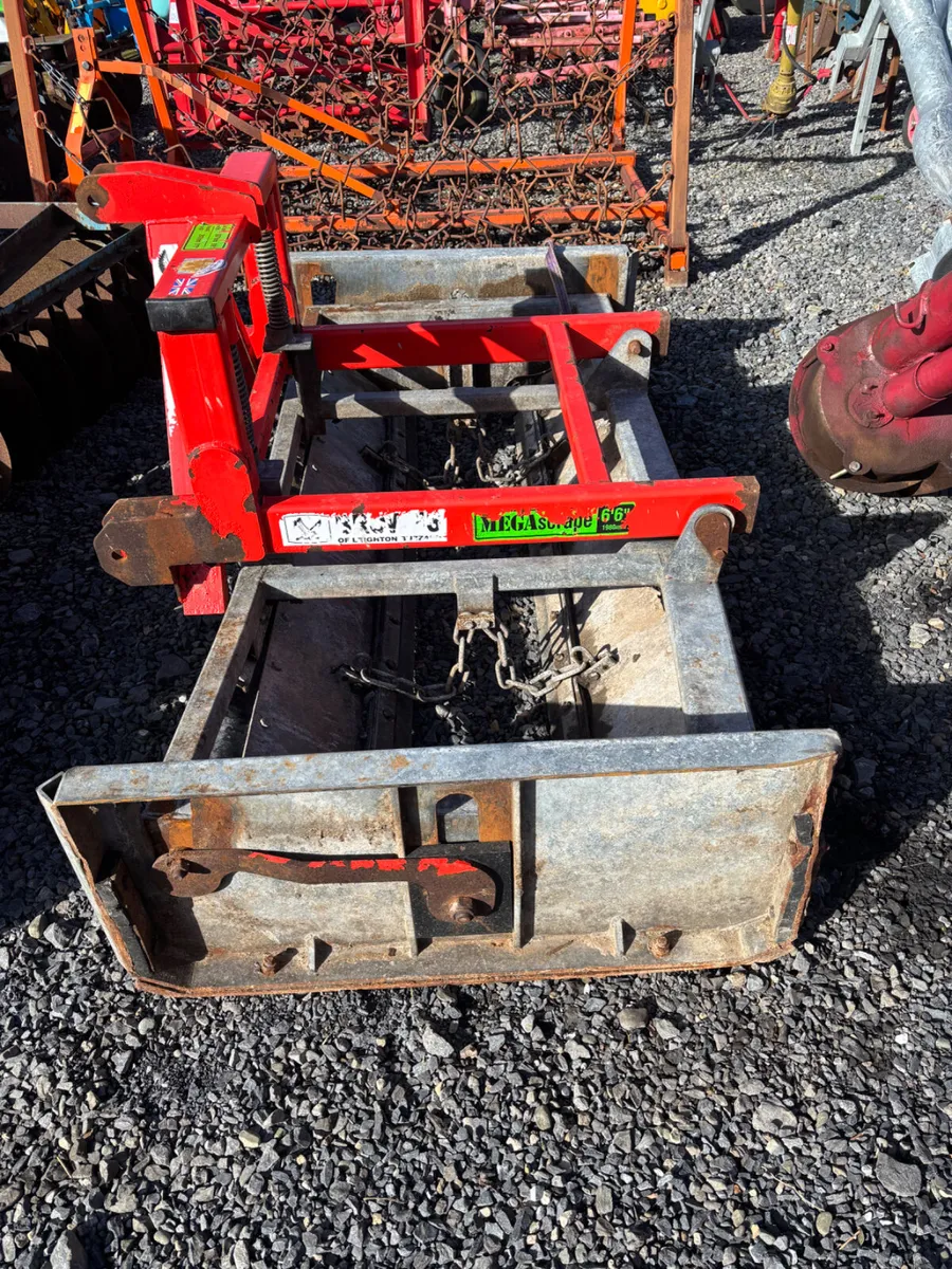 Browns Yard scraper - Image 1