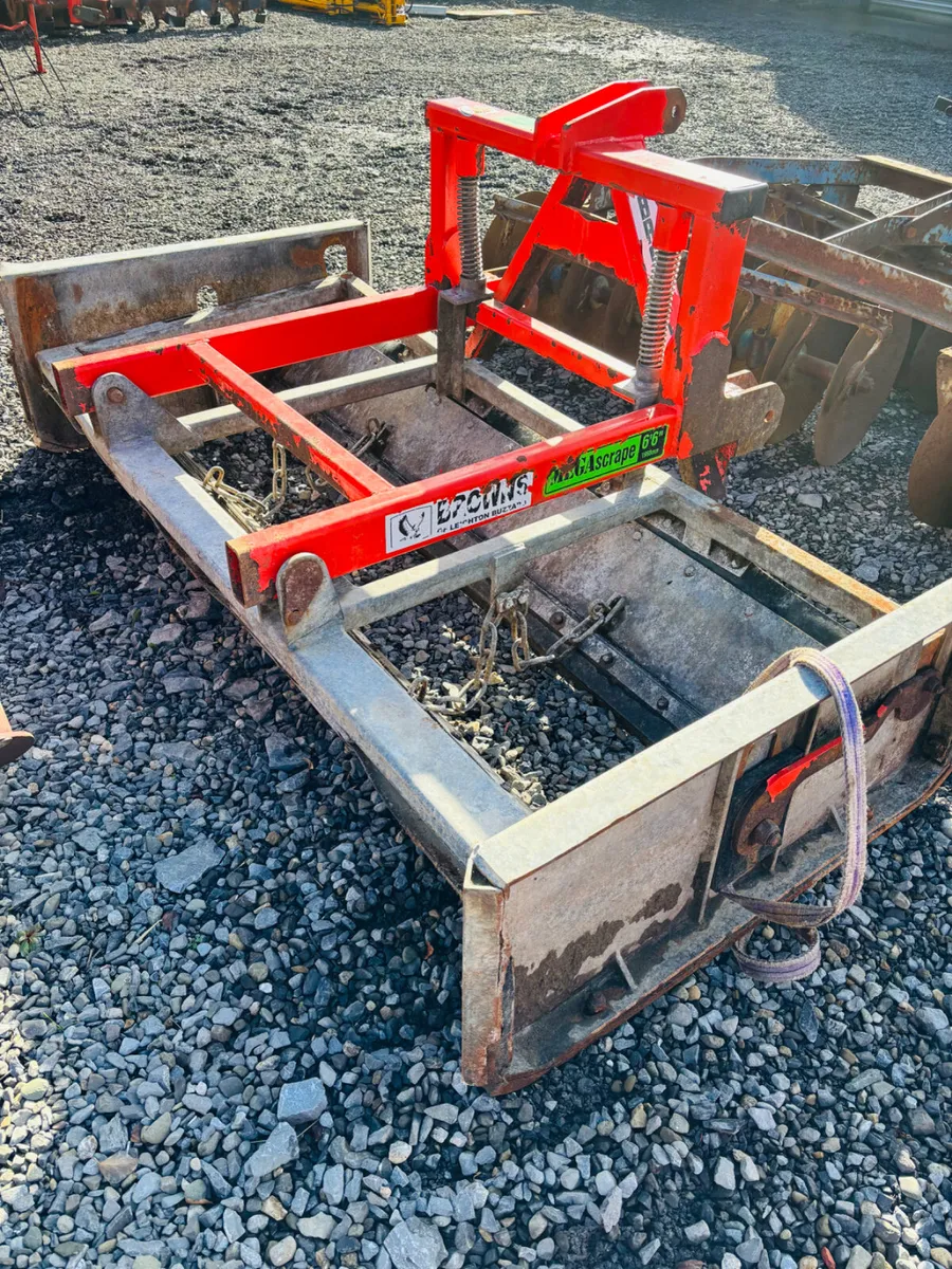 Browns Yard scraper - Image 3