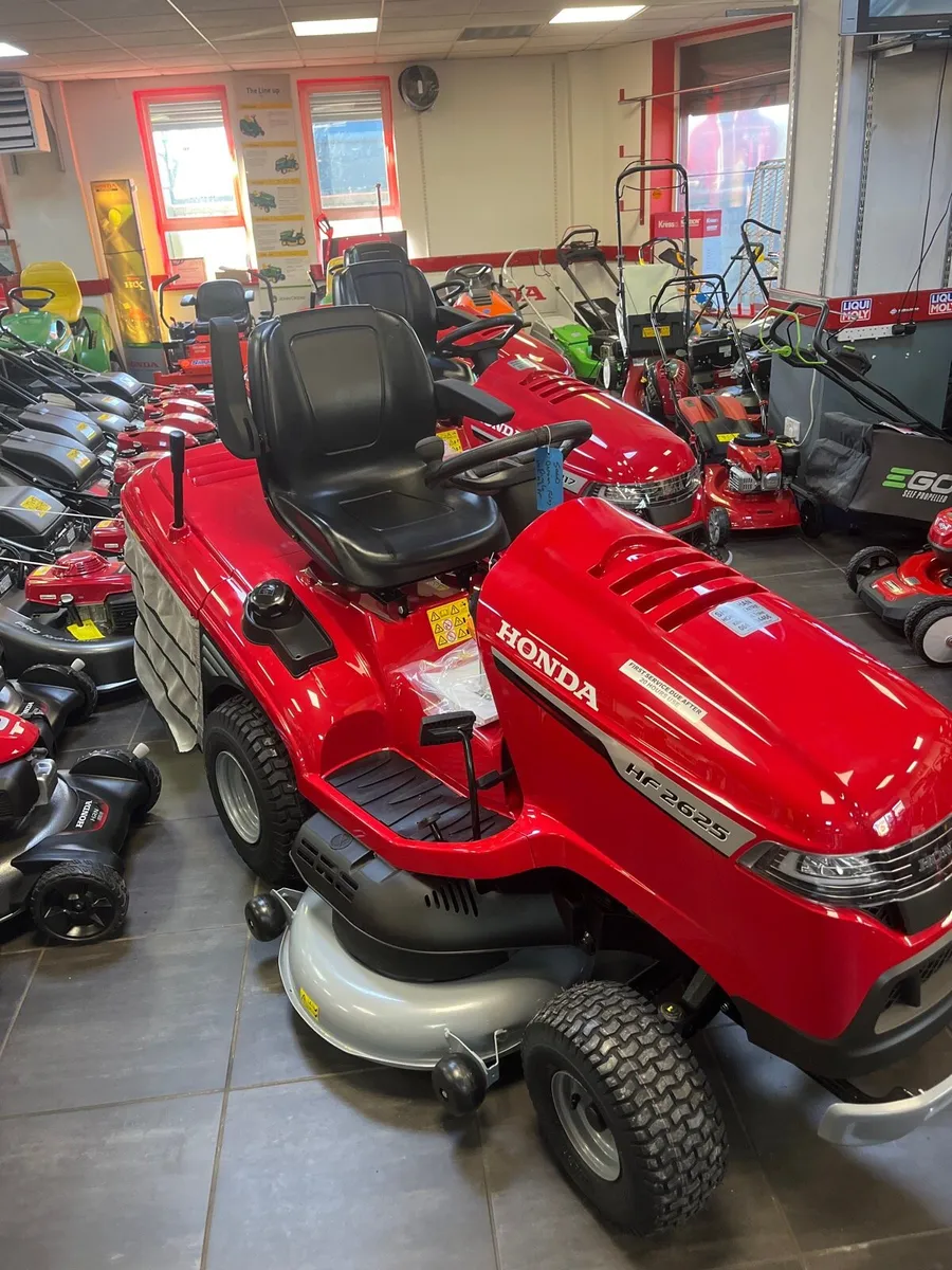 Lawnmowers - Image 2