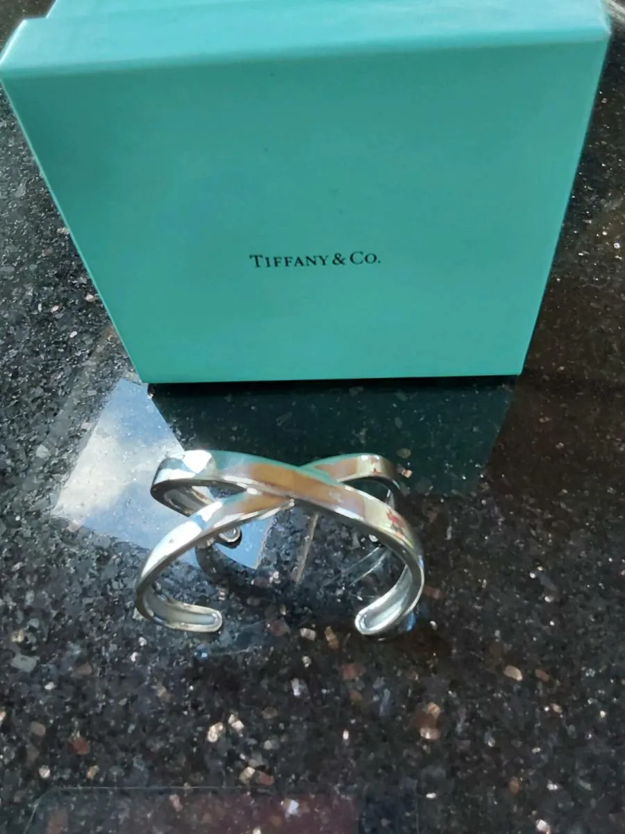 Beautiful Tiffany cuff bracelet - Image 1