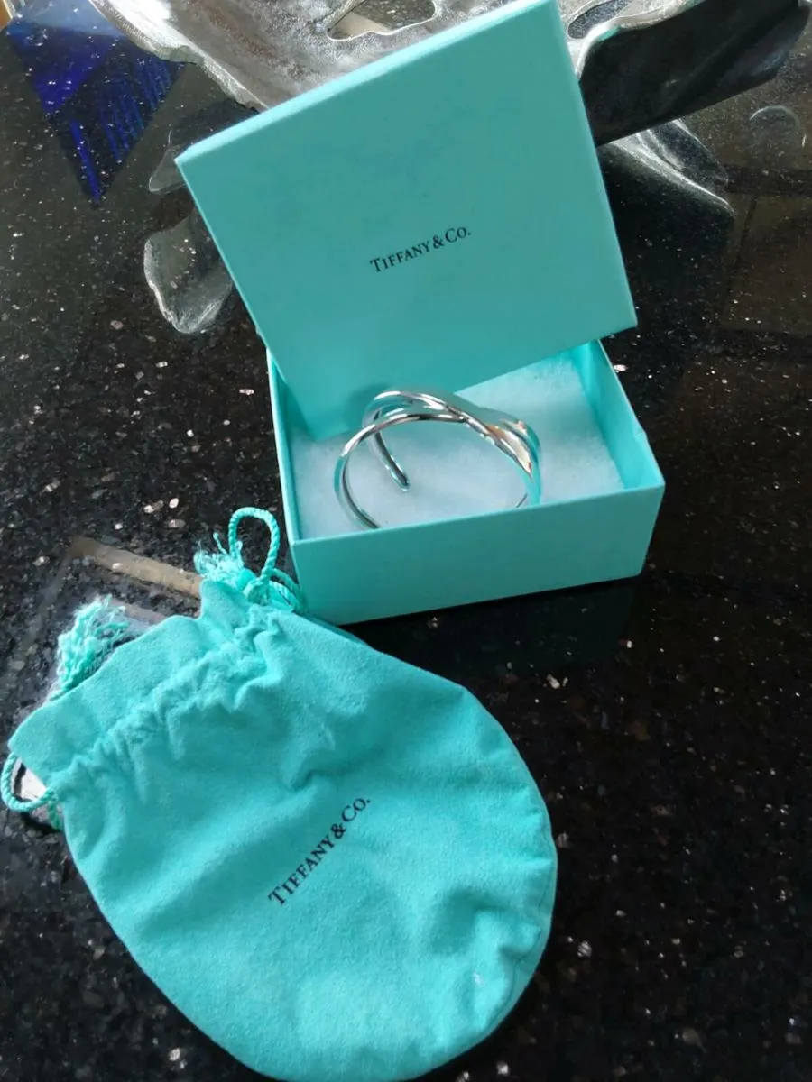 Beautiful Tiffany cuff bracelet - Image 4