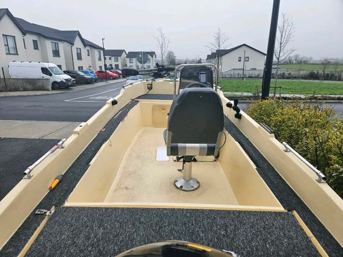 Compass 440 boat + optional 2018 Mercury 20hp - Image 4