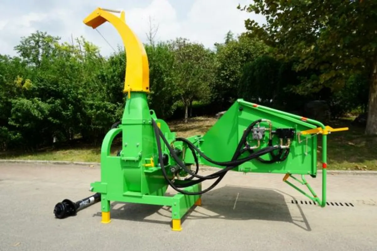 PTO wood chipper - Image 1