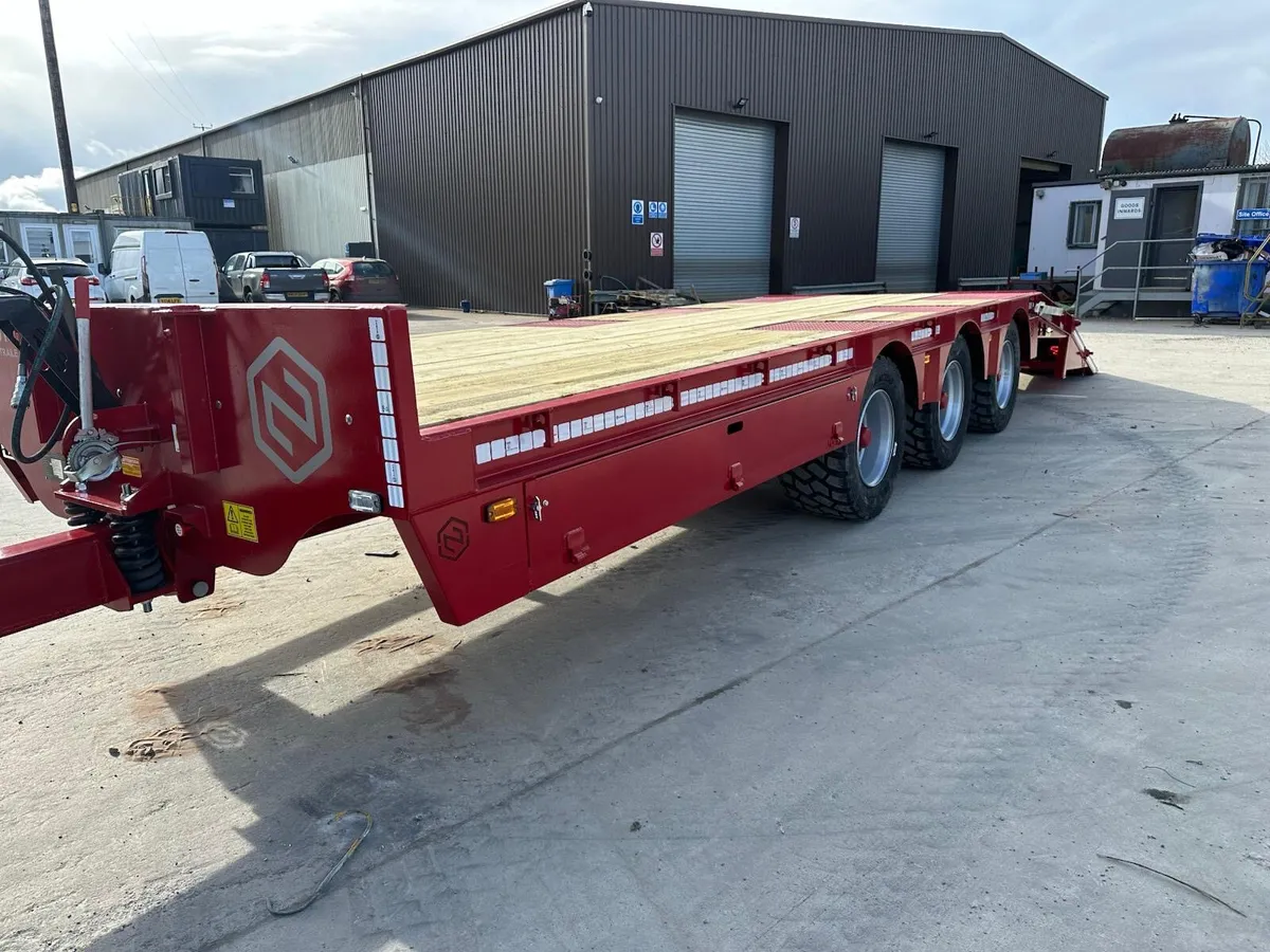 27ton Low Loader - Image 4