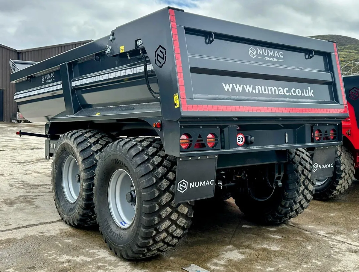 20 Ton Half Pipe Dump Trailer - Image 2