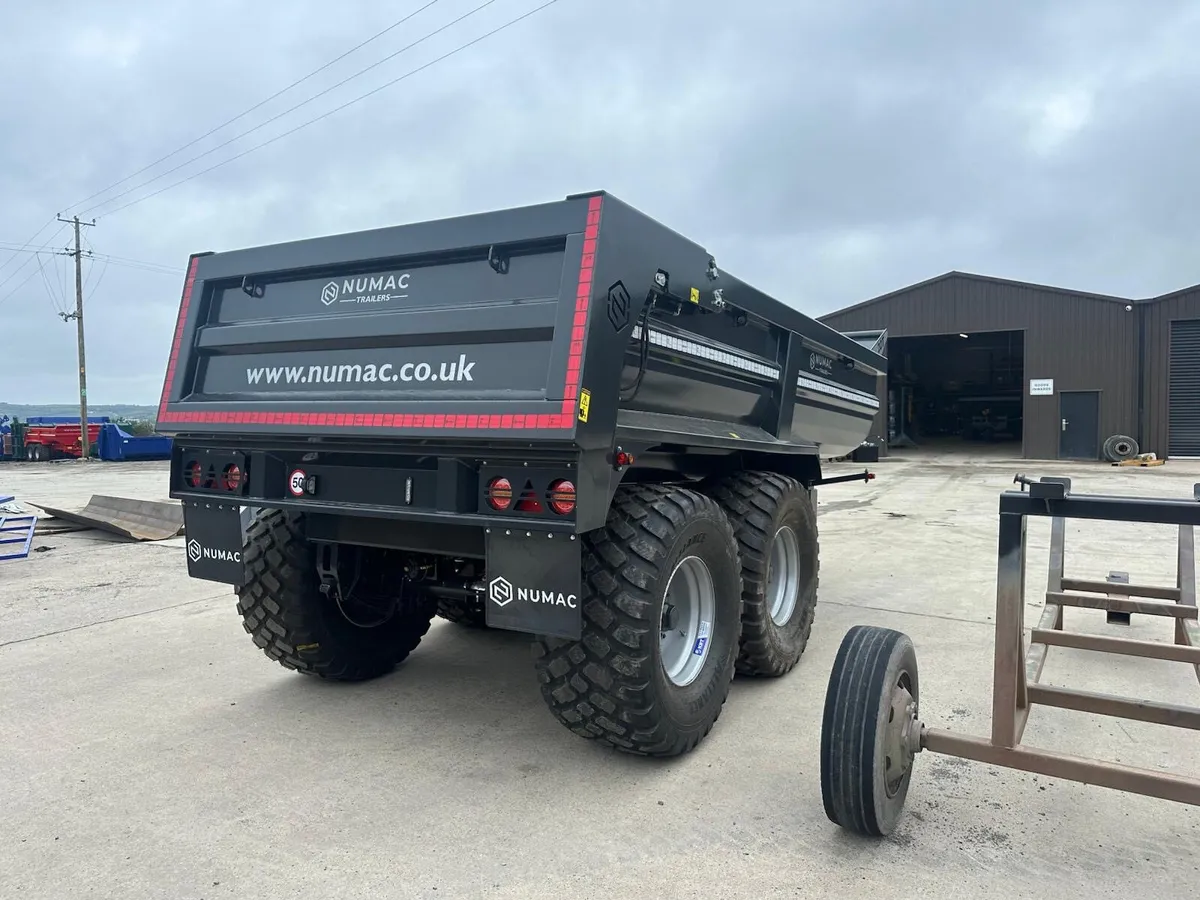 20 Ton Half Pipe Dump Trailer - Image 3