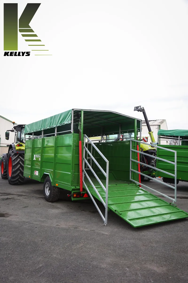 Pronar stock trailer - Image 1