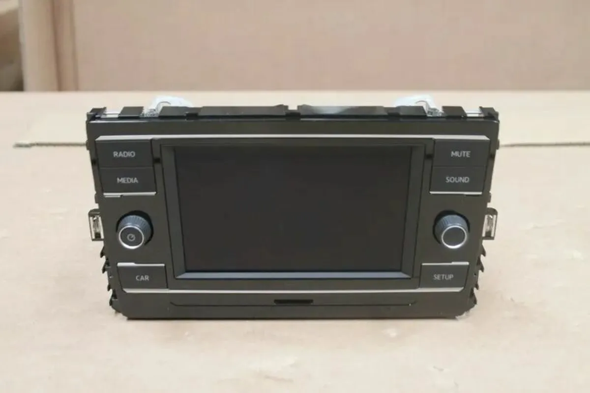 Vw Screen repair Amarok Sharan Caddy Yeti - Image 3