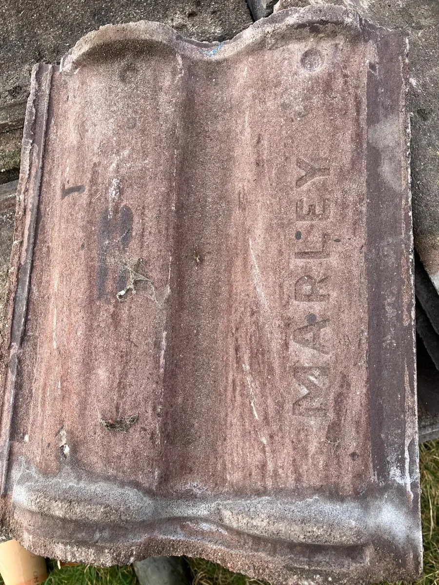 Marley Roof Tiles  Turf Brown and Dark Purple - Image 2