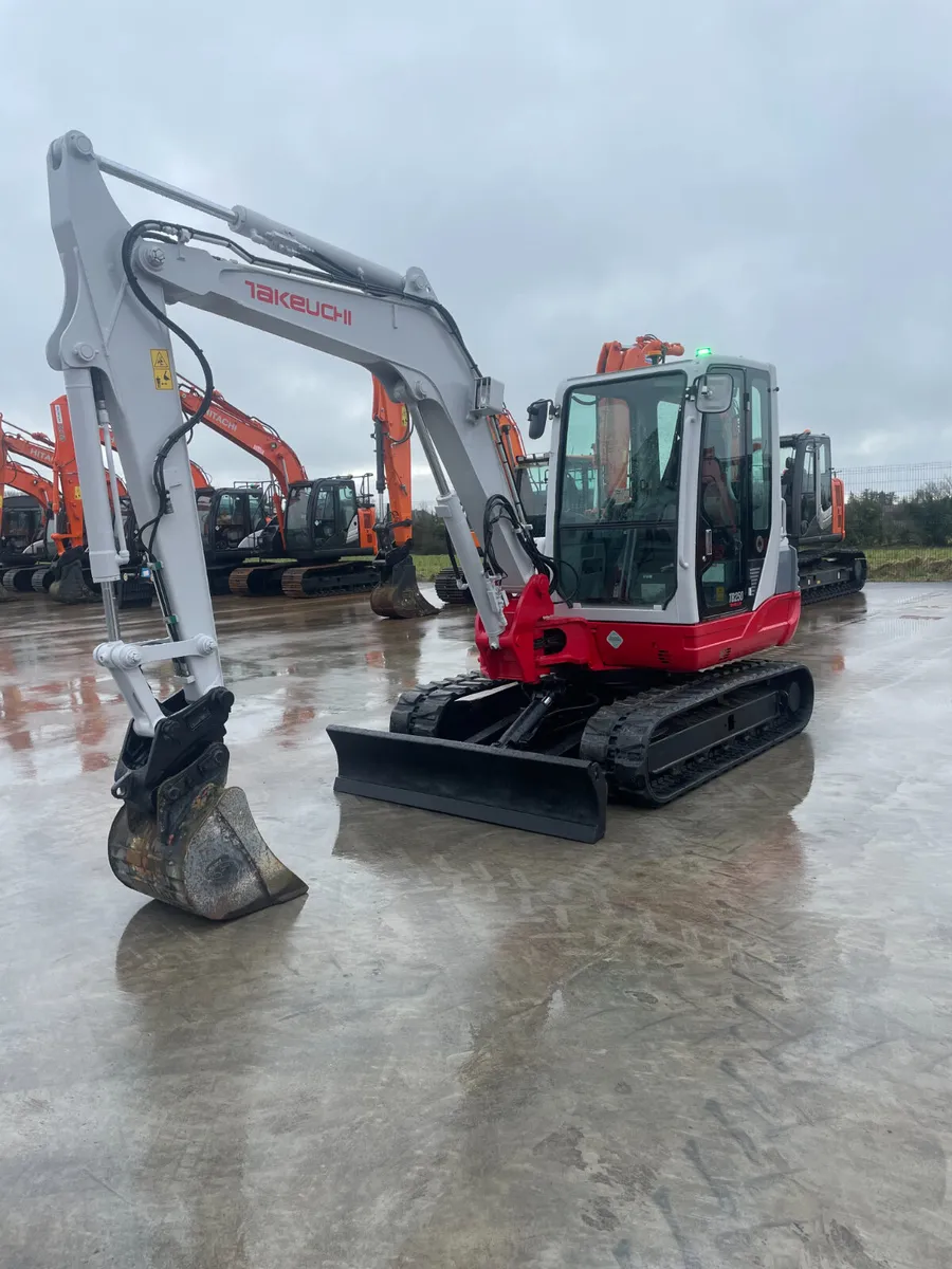 Takeuchi tb250 - Image 1