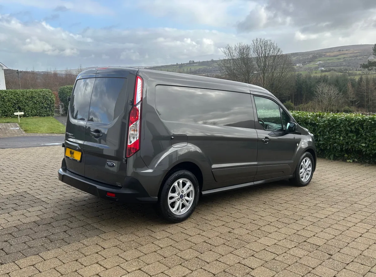 2021 (212reg) Ford Transit Connect Limited LWB - Image 4