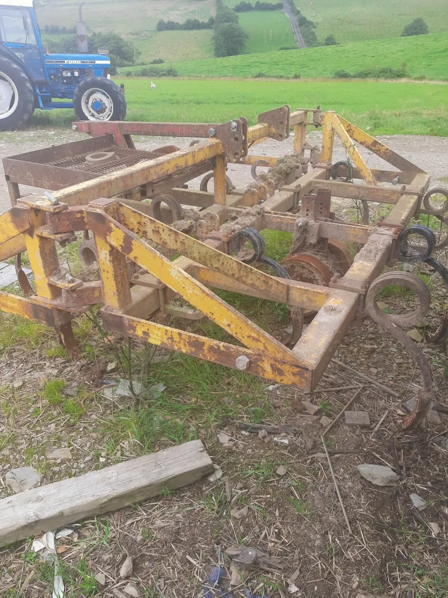 Pigtail heavy duty grubber ripper  harrow - Image 1