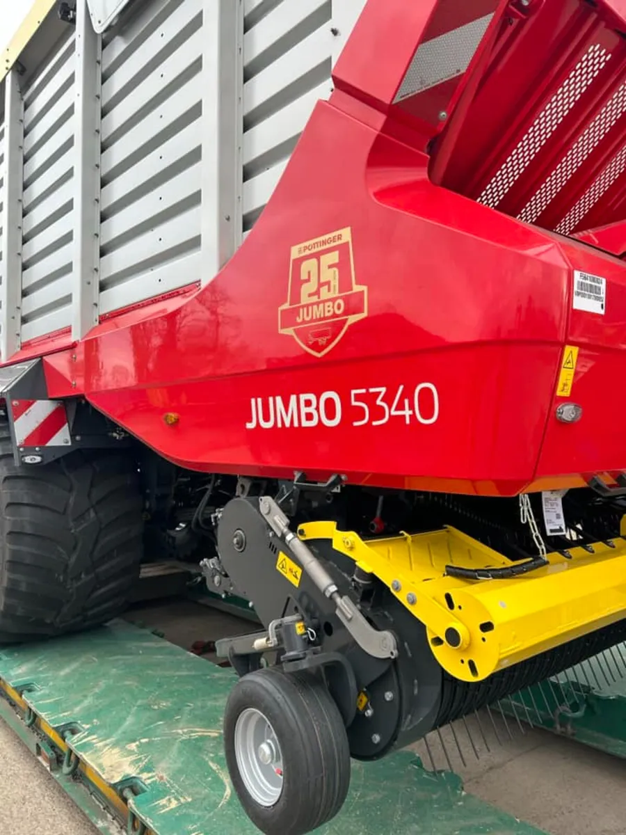 Pottinger Jumbo 5340 Silage Wagon - Image 3