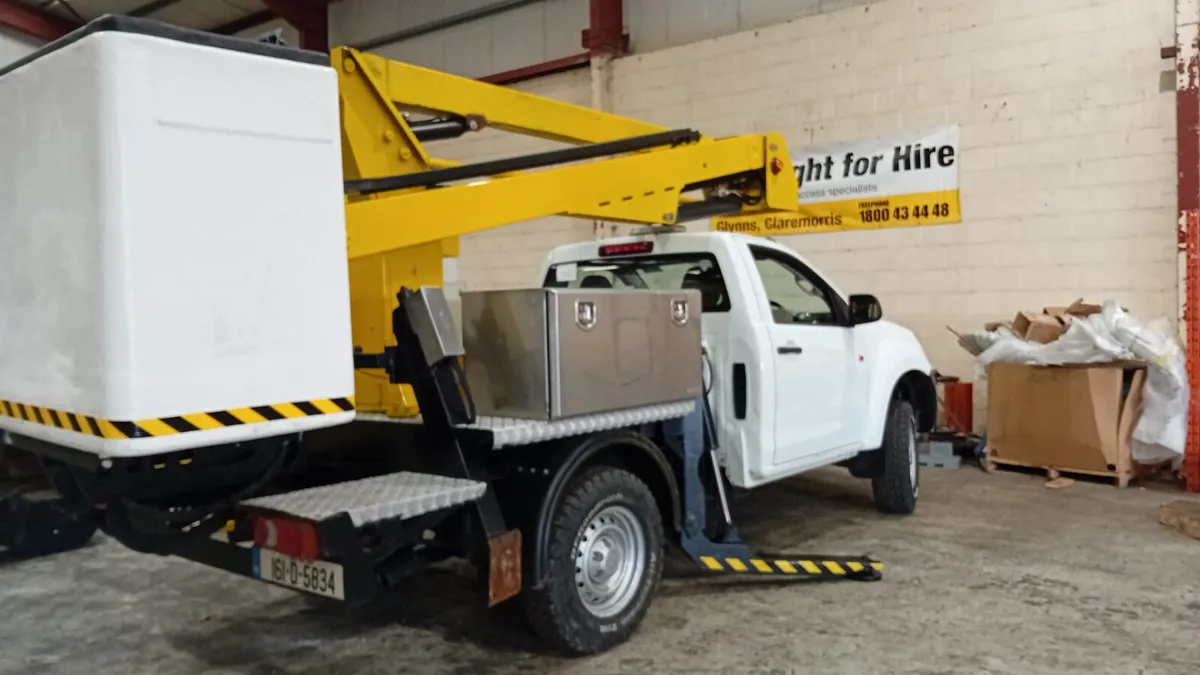 Versalift 13.5m Aerial Platform Isuzu D Max- 2016 - Image 3