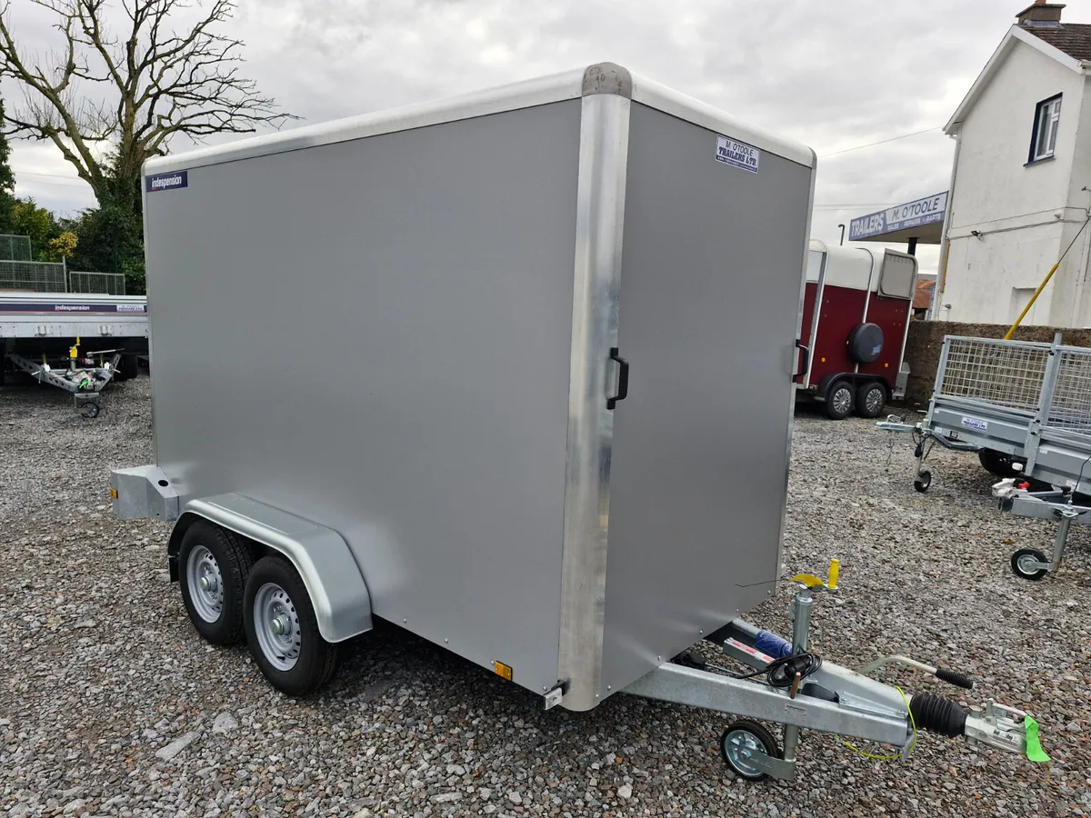 INDESPENSION  10' x 5' BOX TRAILER - Image 1