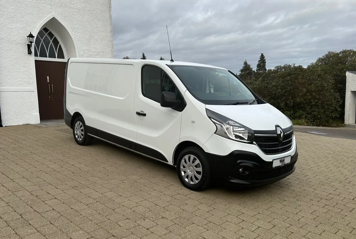 2021 (212 Reg) Renault Trafic Business LWB 120bhp - Image 1