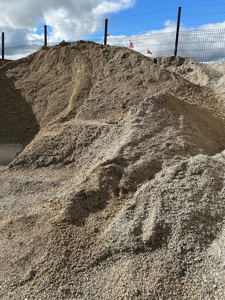 Limestone Fines, - Paving,  Paths & Foundations - Image 1