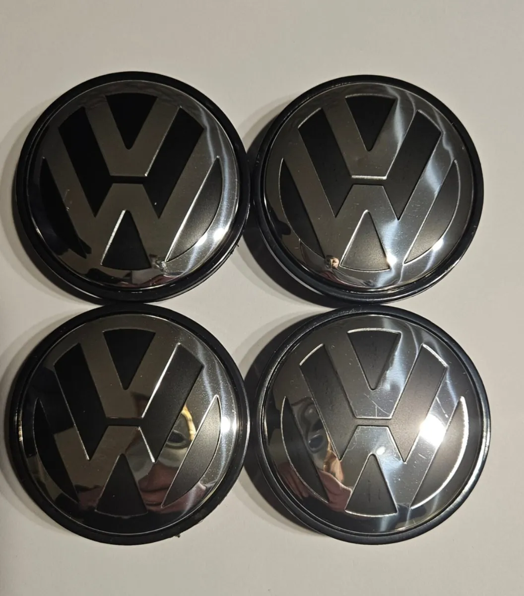 VW Center Caps  65mm  3B7601171 - Image 1