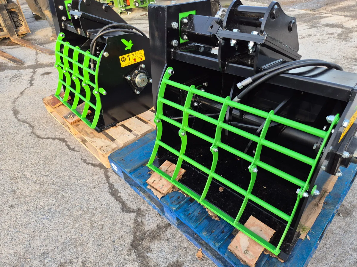 Digger concrete mixers - Image 1