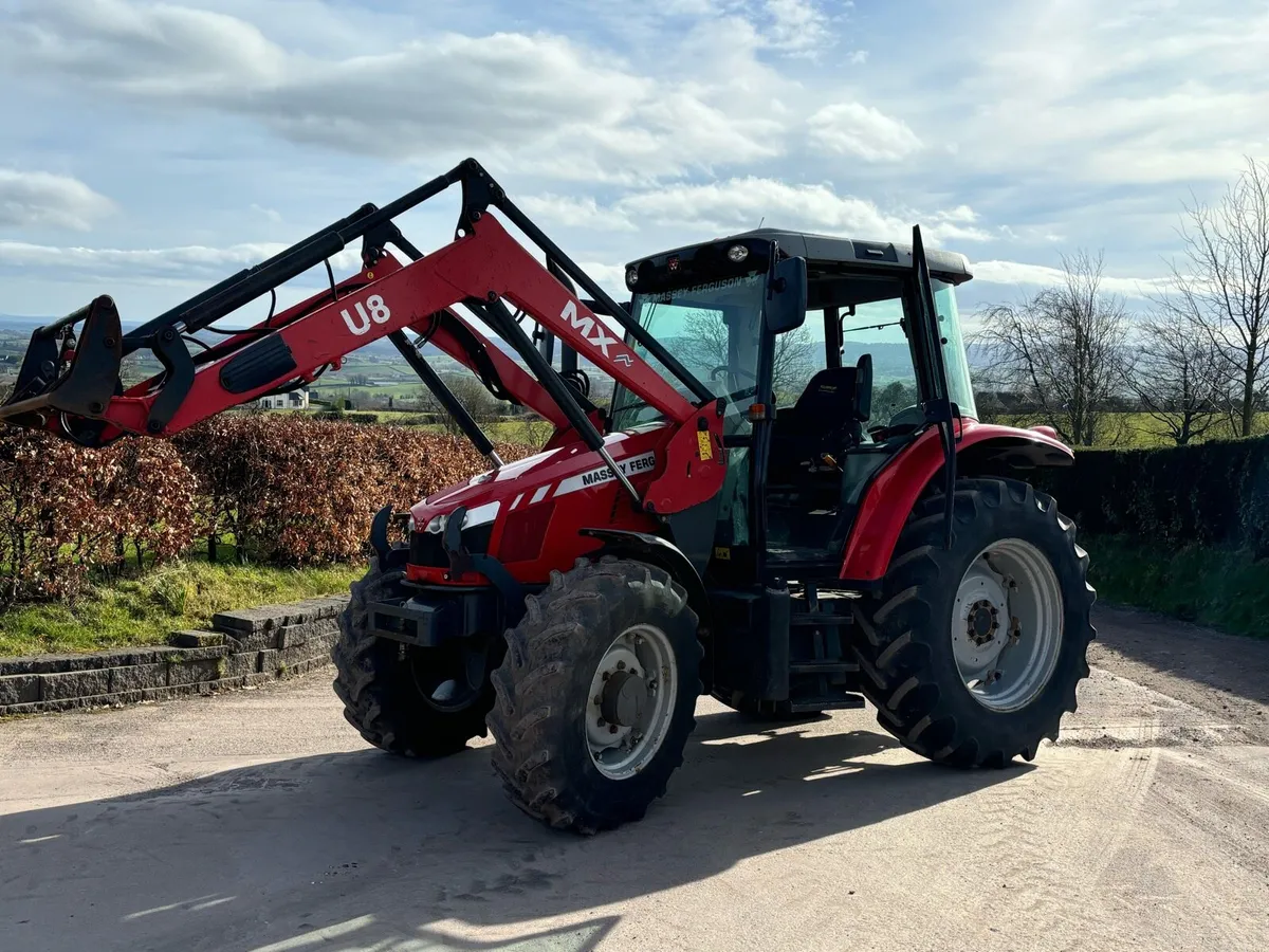 Massey Ferguson 5440 Dyna 4 - Image 2