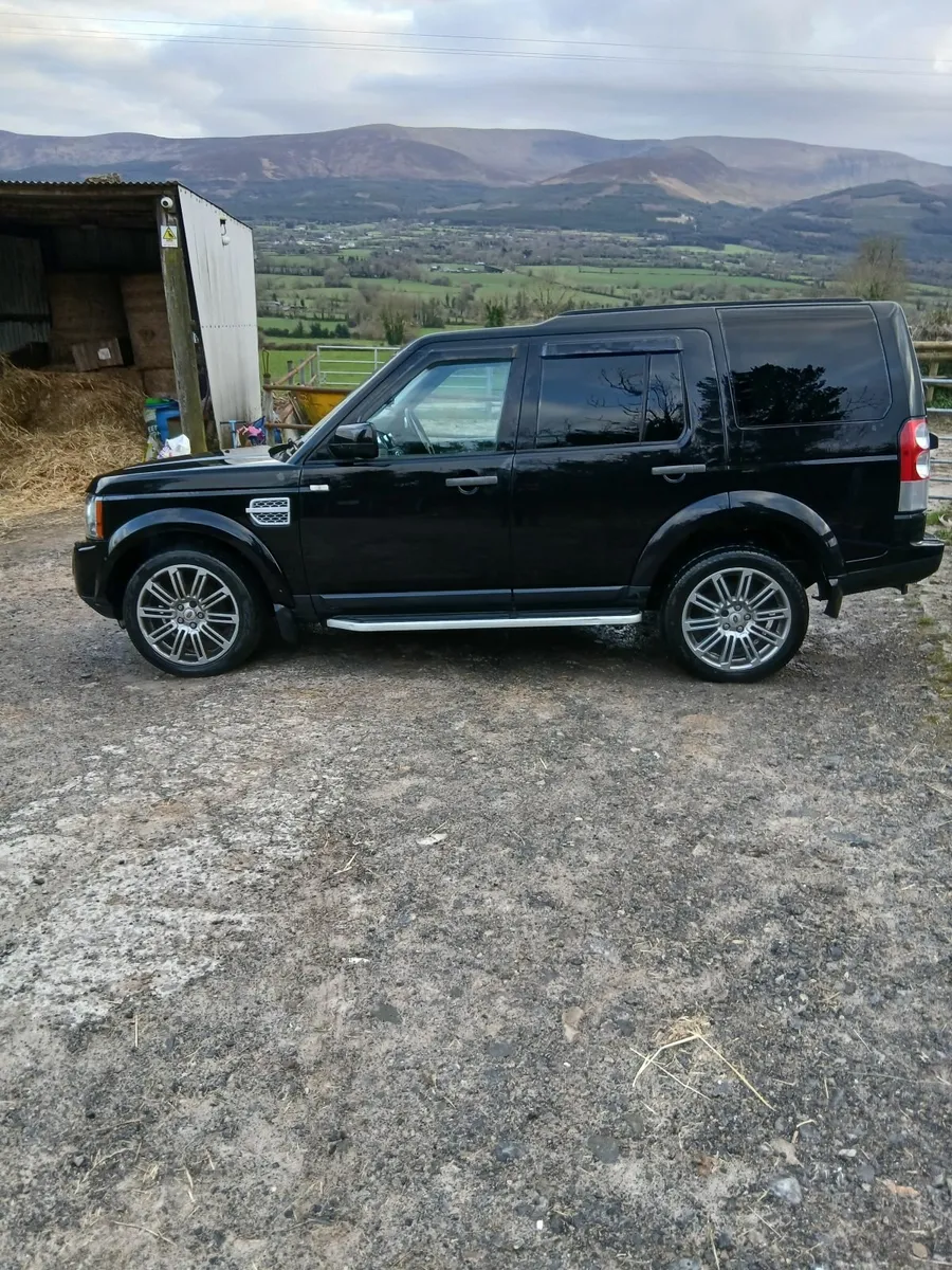Land Rover Discovery 2010 - Image 4