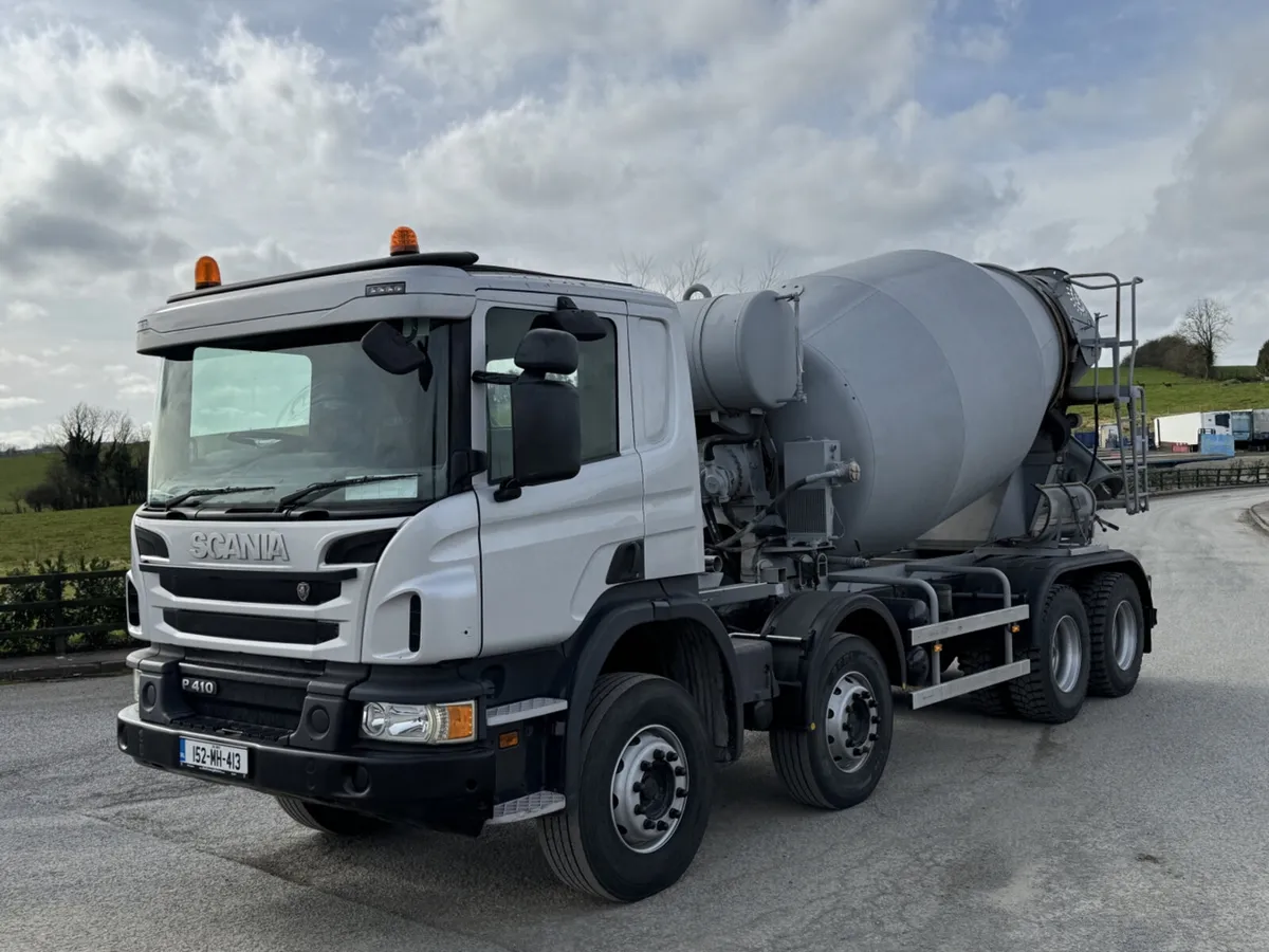 2016 & 2015 Scania P410 8x4 Mixer. Ref No: 2511 - Image 3