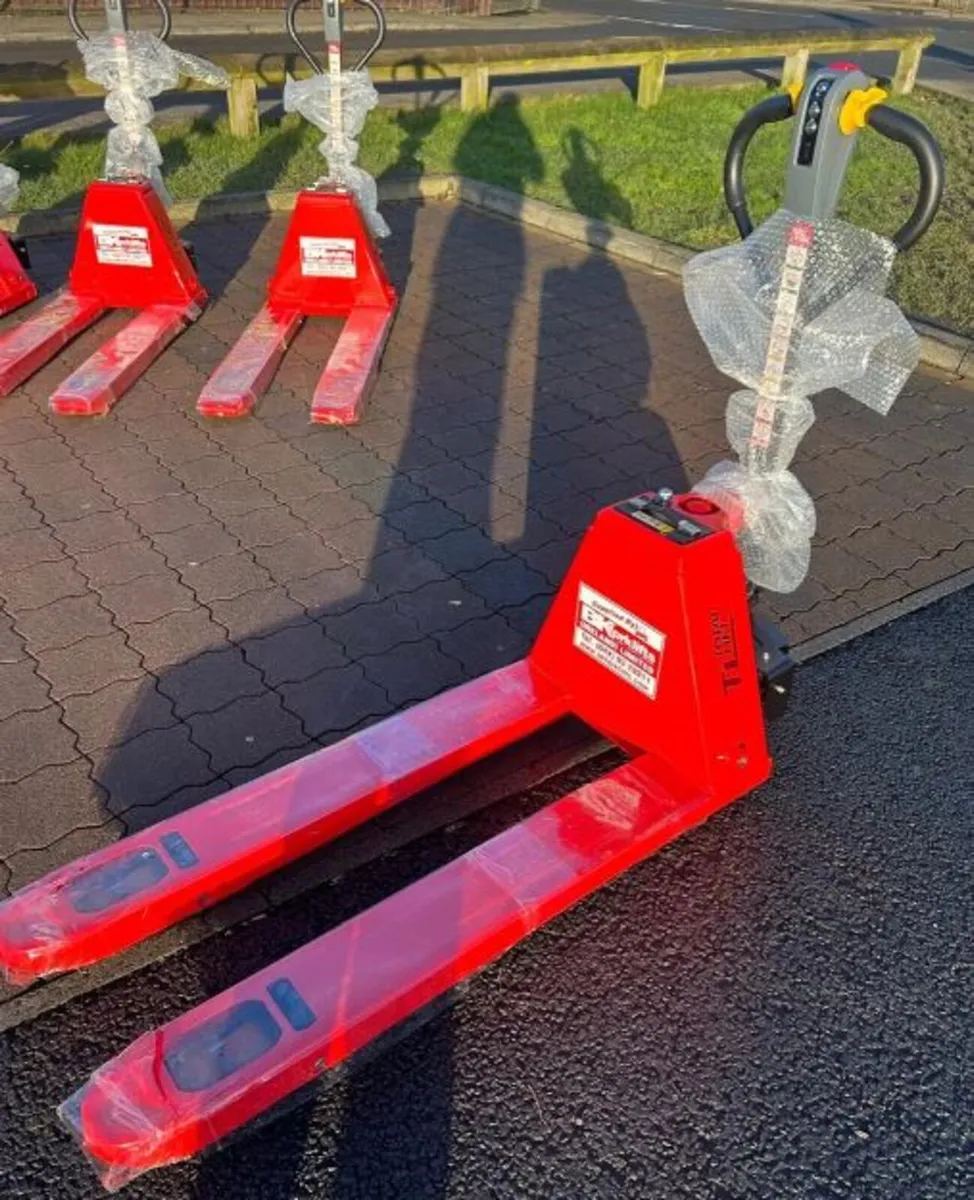 Power Pallet Trucks (New) - Image 2