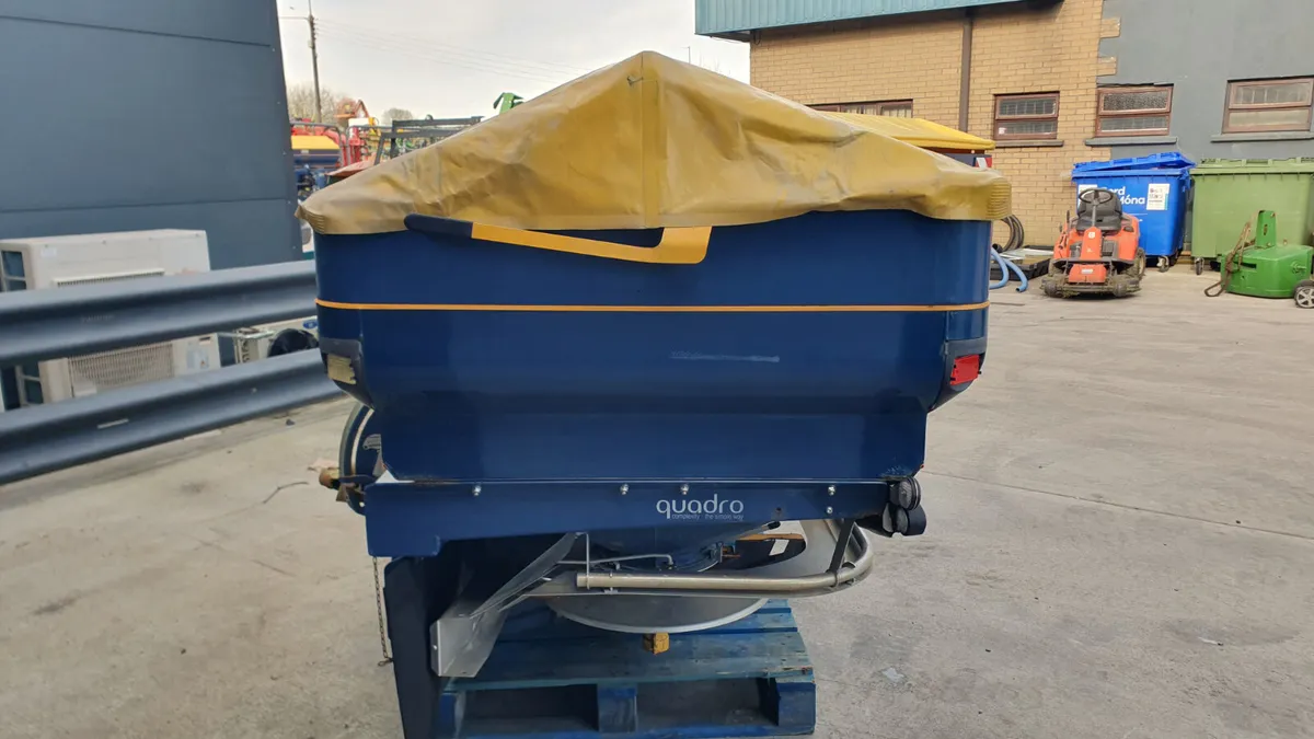 Bogballe 1800 Litre Fertilizer Spreader - Image 4