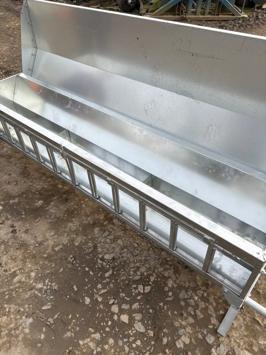 New Condon lamb creep feeder - Image 3