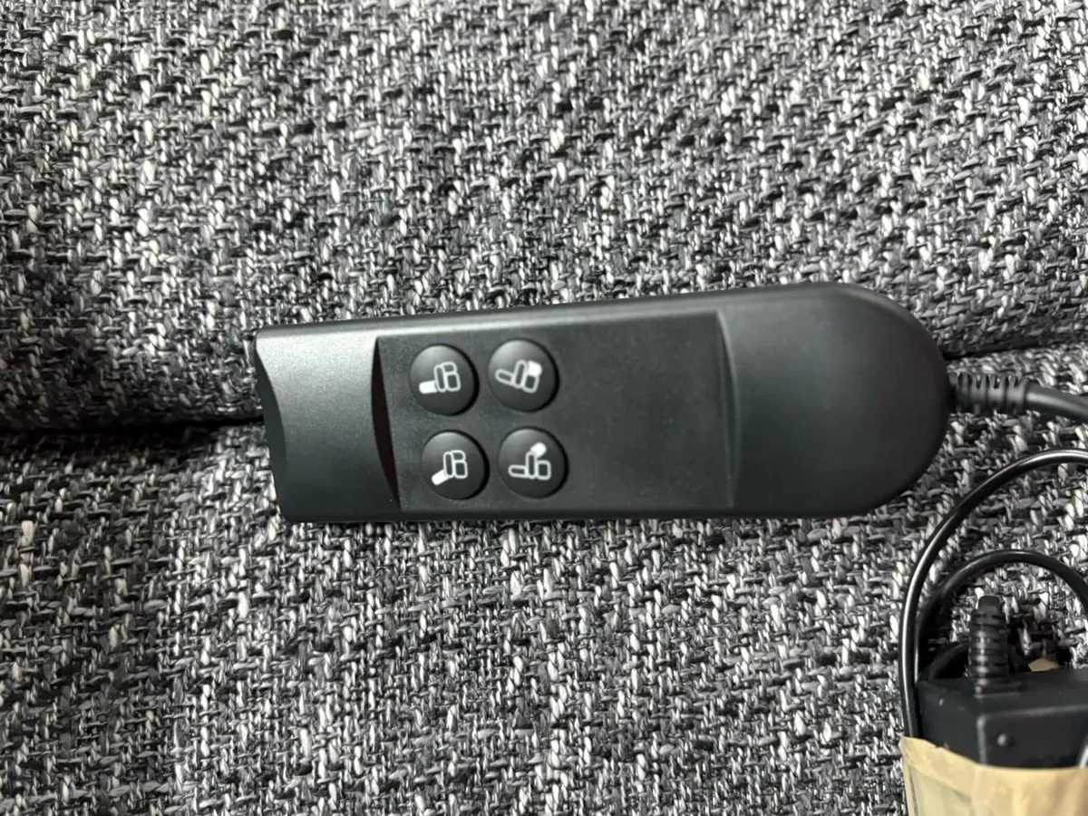 Prescot Electric Lift & Rise Chair - Image 3