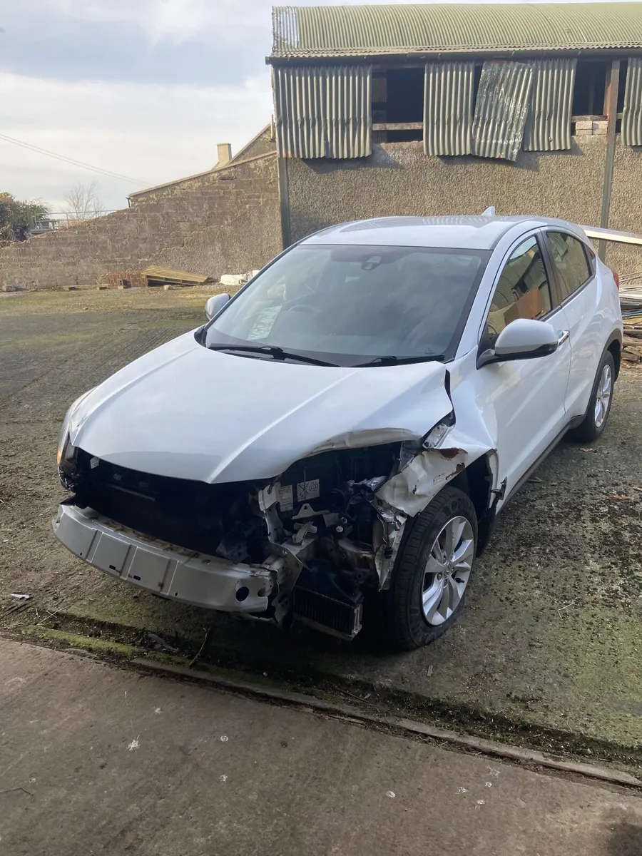 Honda  hr- v I- dtec s  1.6 turbo diesel  sep 2017 - Image 4