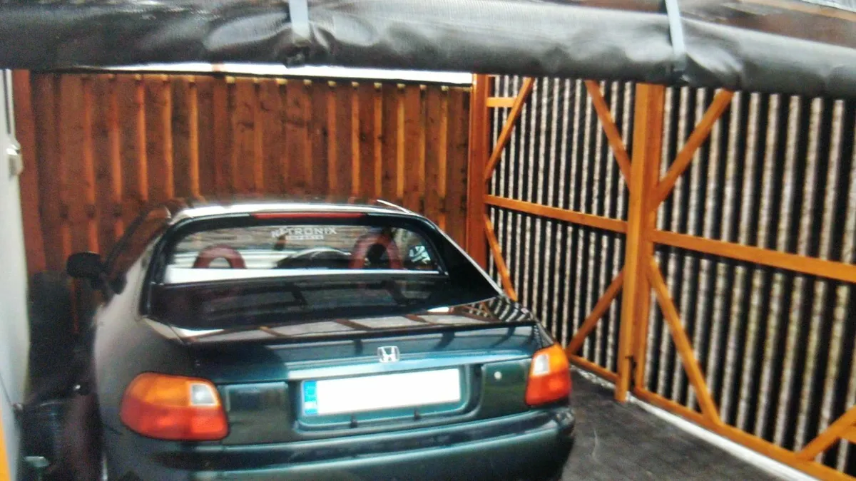 Wind breakers - Image 3