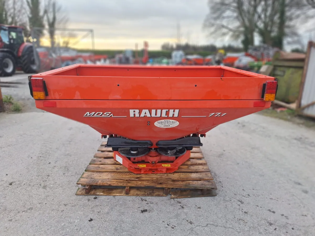 2016 Rauch MDS 17.1 (22 cwt) Fertilizer Spreader - Image 3