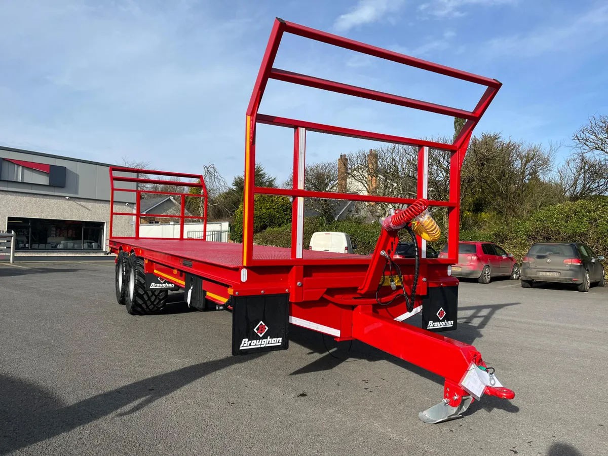 Broughan 24ft Bale Trailer - Image 3