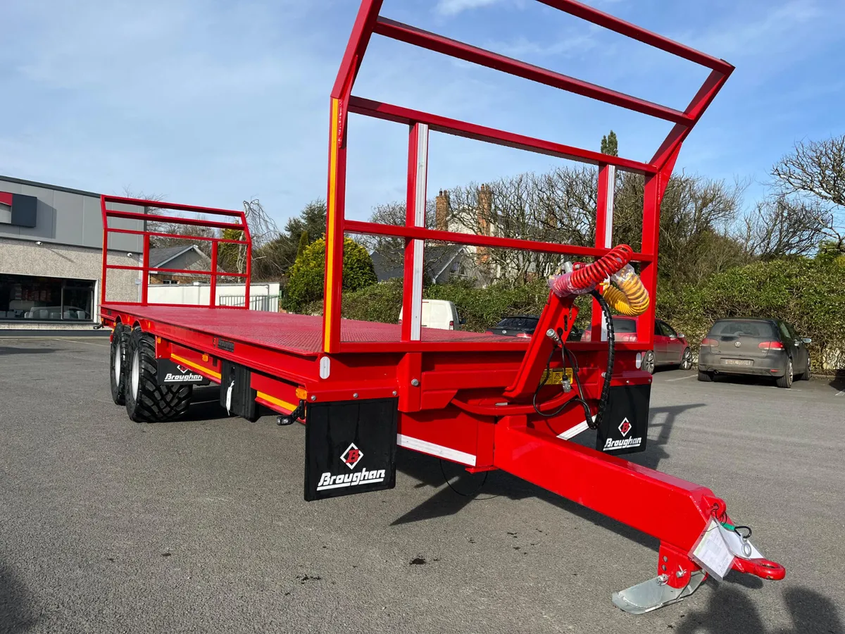 Broughan 24ft Bale Trailer - Image 2