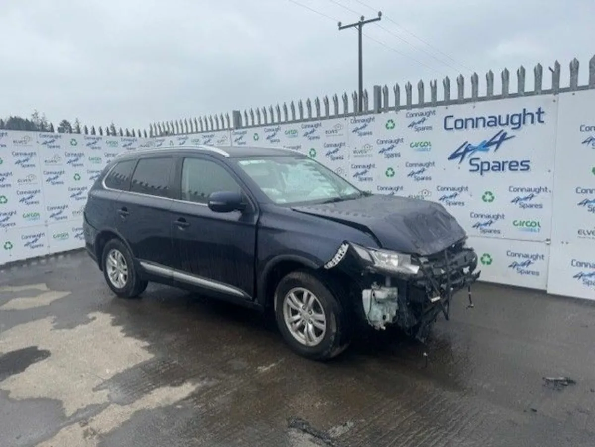 2018 MITSUBISHI OUTLANDER JUST IN FOR BREAKING - Image 1