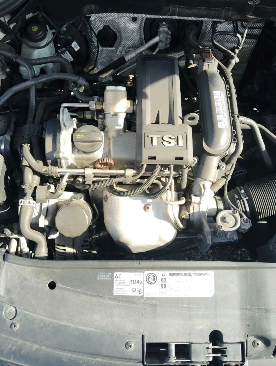 Breaking Volkswagen golf 2012 cbzb tsi - Image 2